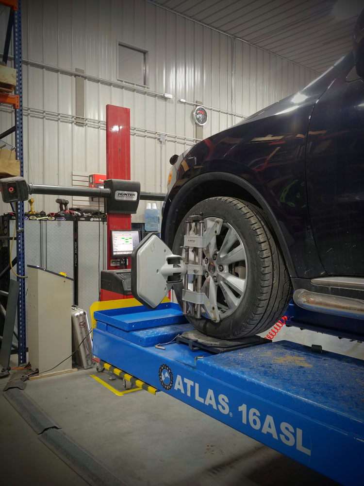 Tire alignment car